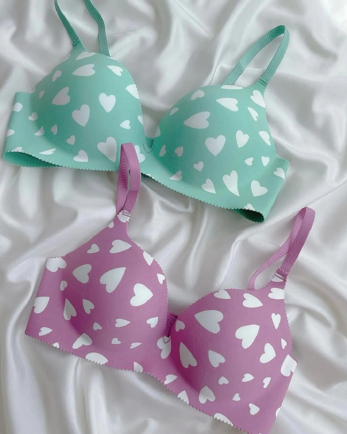 Seamless Heart Design Soft Push-up Bra Front - Bespose