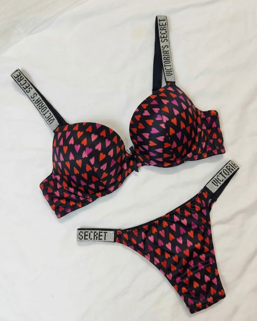 Victorias Secret Hearts Bra And Panty Set Black - Bespose