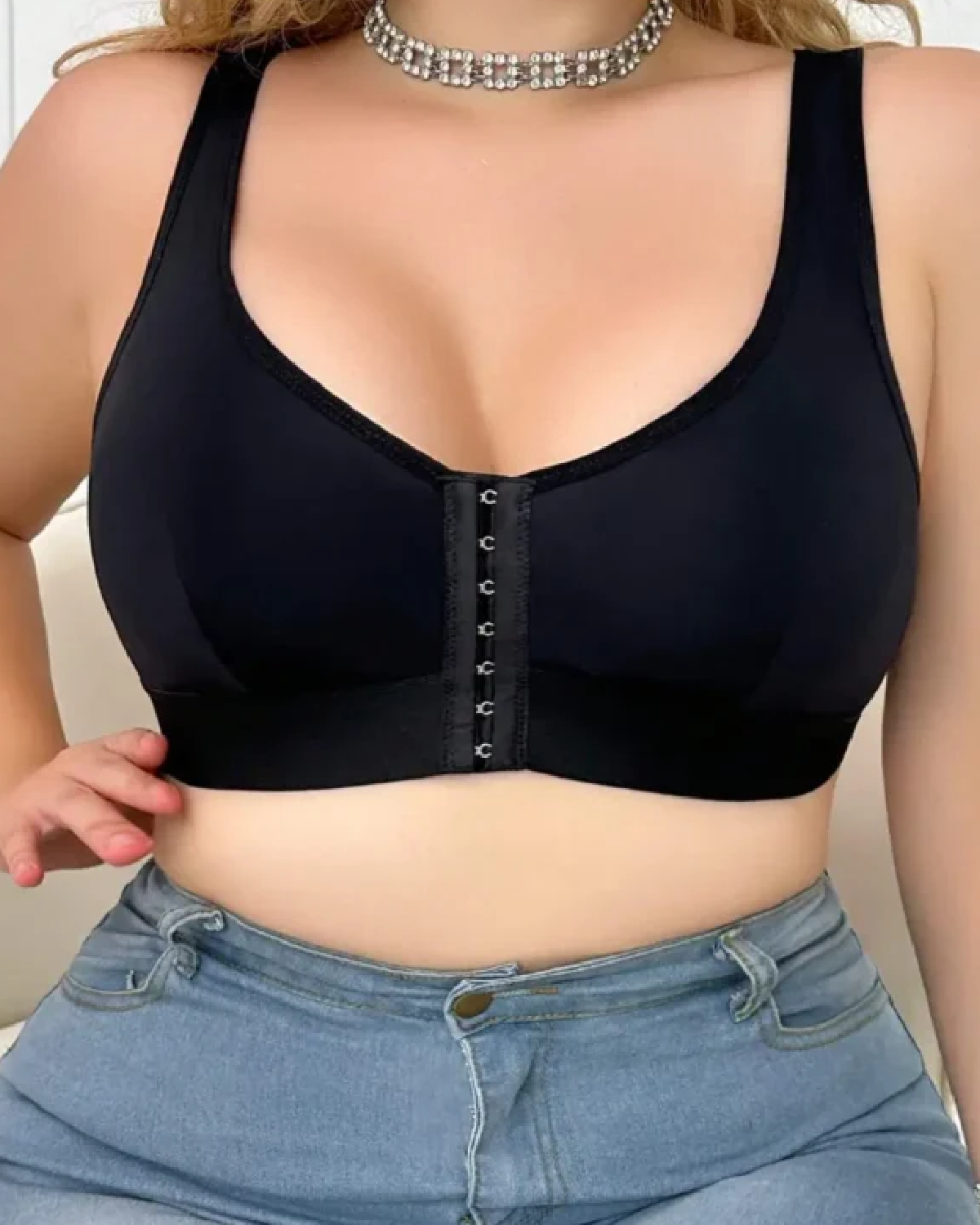 1pc Plus Size Simple Solid Front Closure Brassiere Black Front