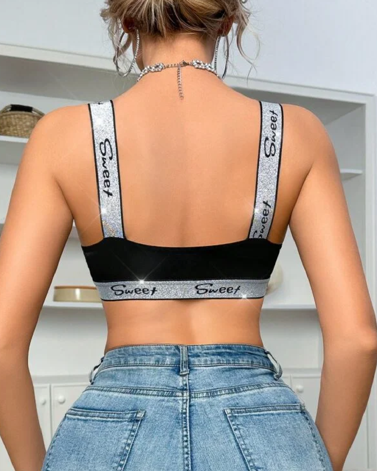 Shop The Women Front-Buttoned Lace Patchwork With Silver Thread Decal Bra